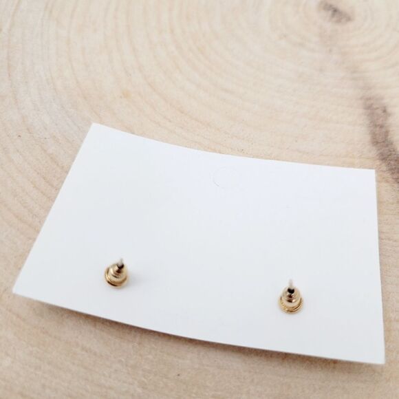 Brand New Saint Helens Gold With Cat Eye Stone Earrings - Picture 5 of 6